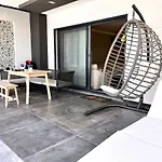 Villa In A Modern With A Private Pool In