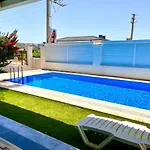 In A Modern With A Private Pool In Villa *