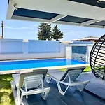 In A Modern With A Private Pool In *