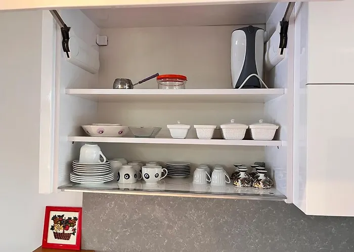 In A Modern With A Private Pool In * Cesme