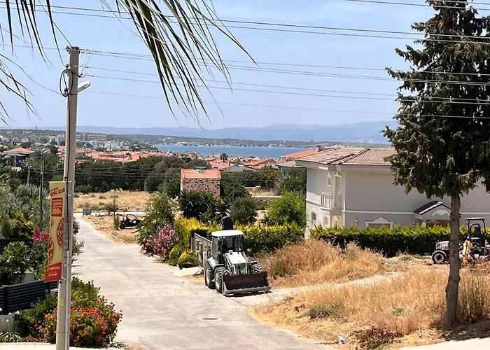 In A Modern With A Private Pool In Villa Cesme