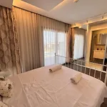 In A Modern With A Private Pool In *