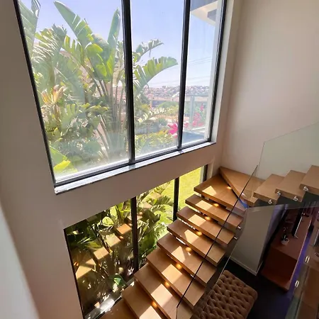 别墅 In A Modern With A Private Pool In