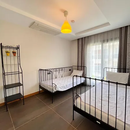 In A Modern With A Private Pool In * Çeşme