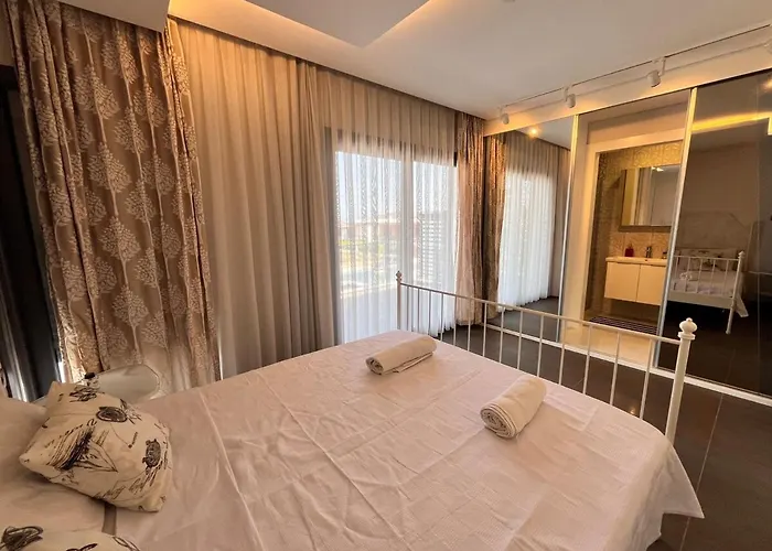 In A Modern With A Private Pool In *