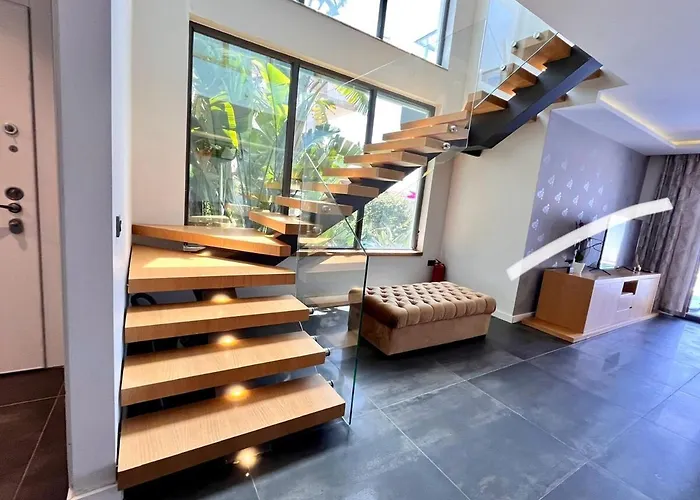 别墅 In A Modern With A Private Pool In *