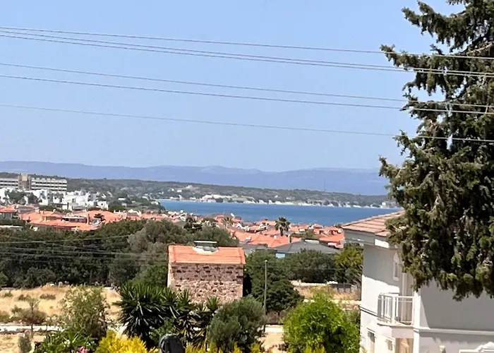 In A Modern With A Private Pool In *