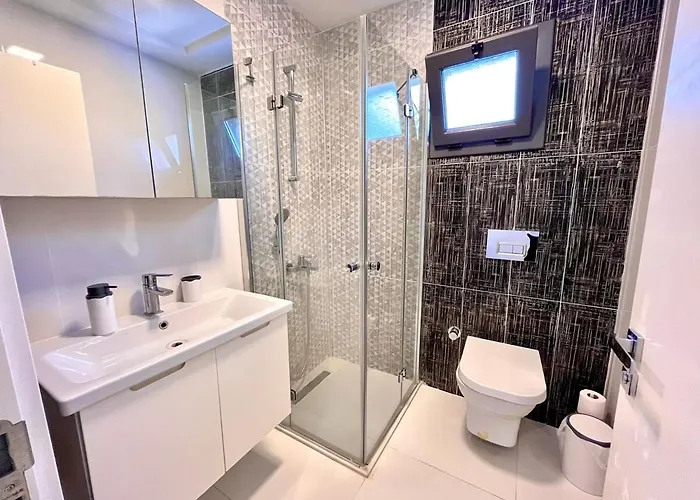 In A Modern With A Private Pool In Villa Çeşme